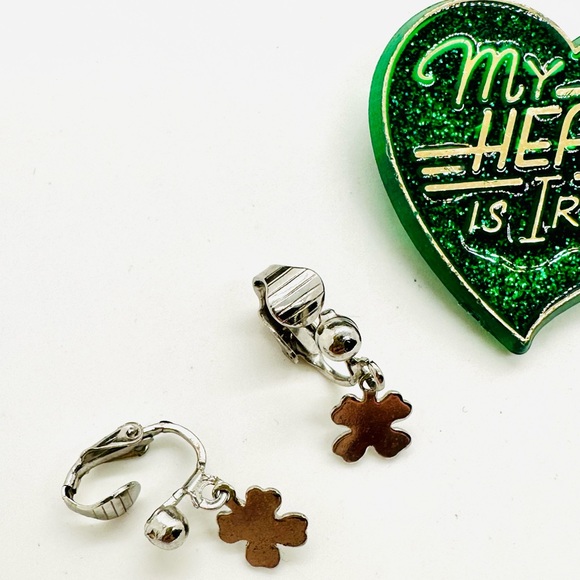 Irish St. Patrick’s Day Lucky Clover lot - Picture 8 of 9